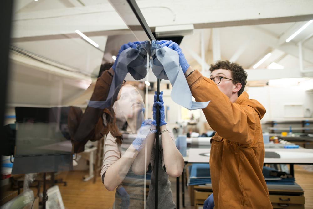 Manchester Art Gallery: Skit